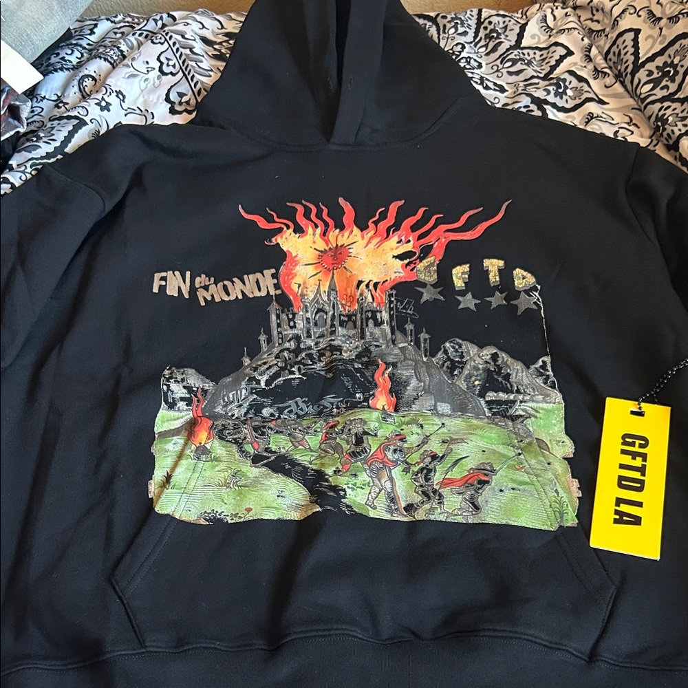 Men Gifted La Graphic Black Hoodie with Fiery Apocalypse Print